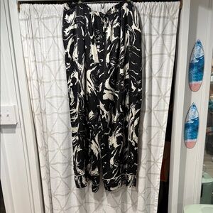 Rebecca Minkoff Black and White Swirl wide leg pant